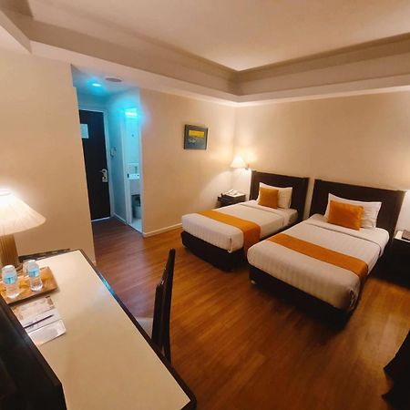 Harbor Town Hotel Iloilo City Kültér fotó